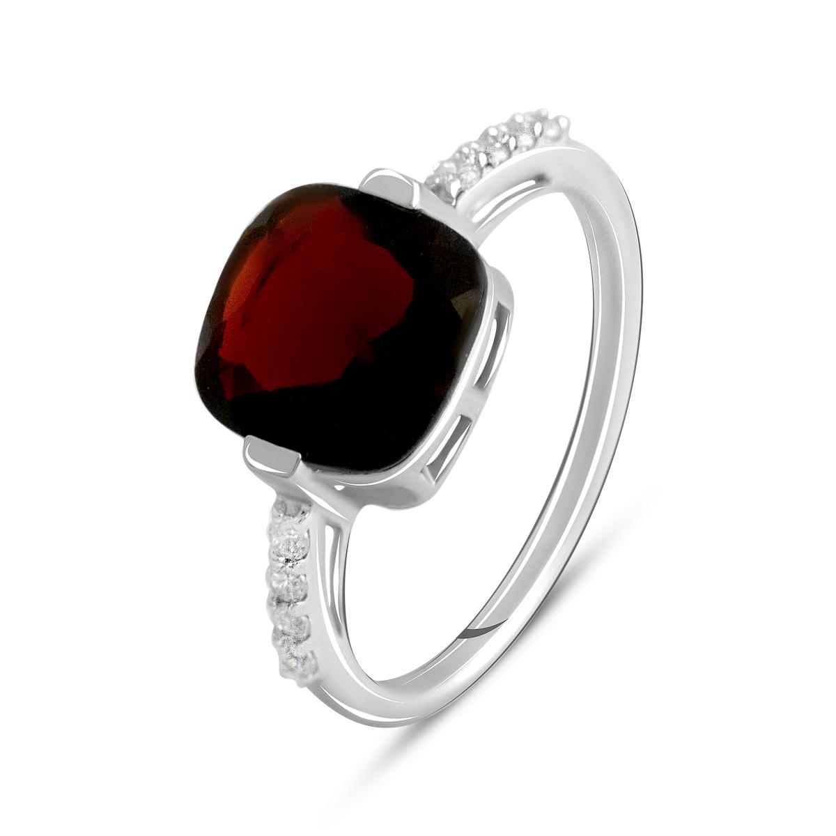 Кольцо серебряное с натуральным гранатом 2,597 ct 2 г р. 17 (2120261) Кольцо серебряное с натуральным гранатом 2,597 ct 2 г р. 17 (2120261)