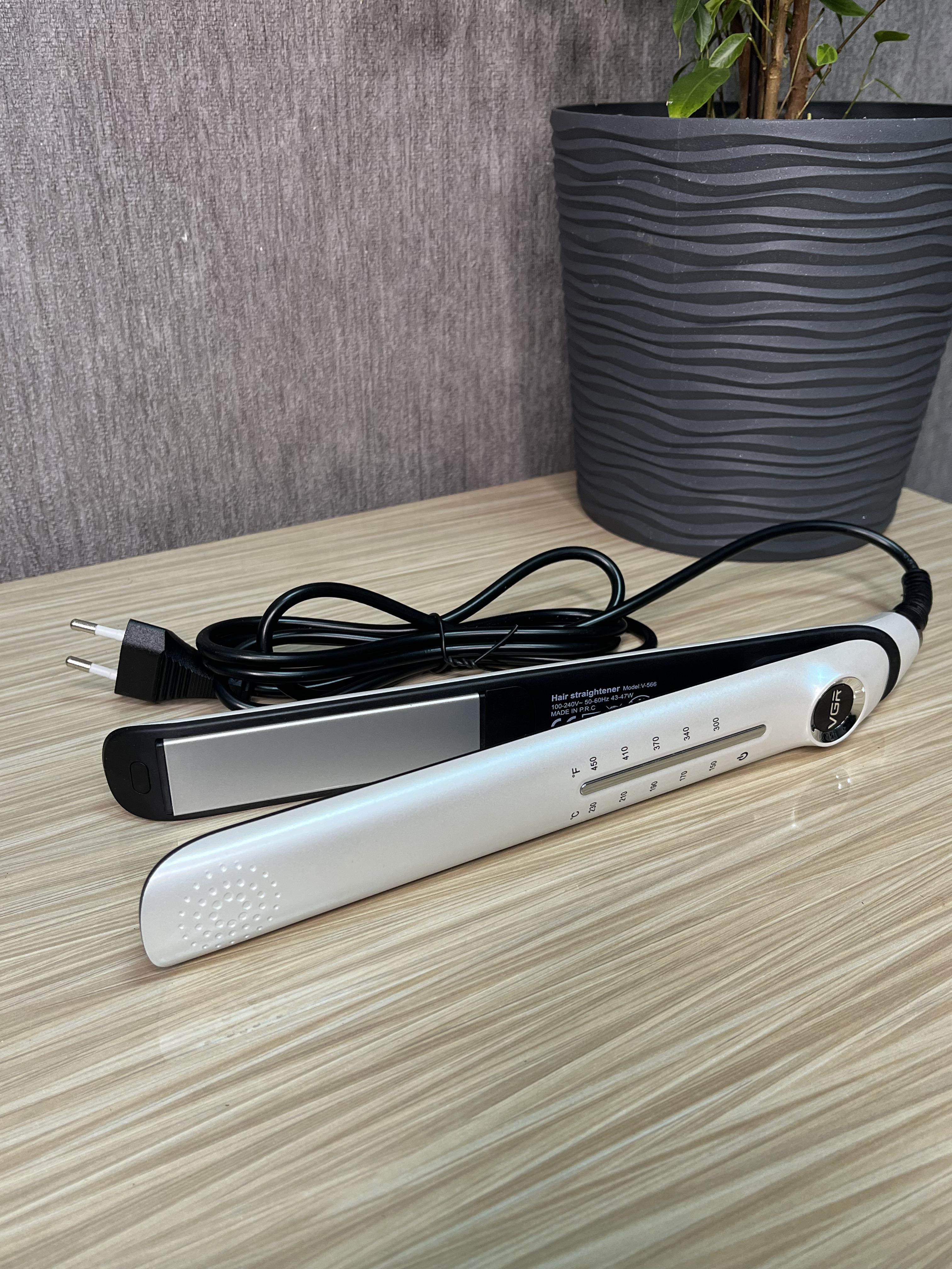 Вирівнювач для волосся VGR V-566 з індикатором температури Білий (260784)