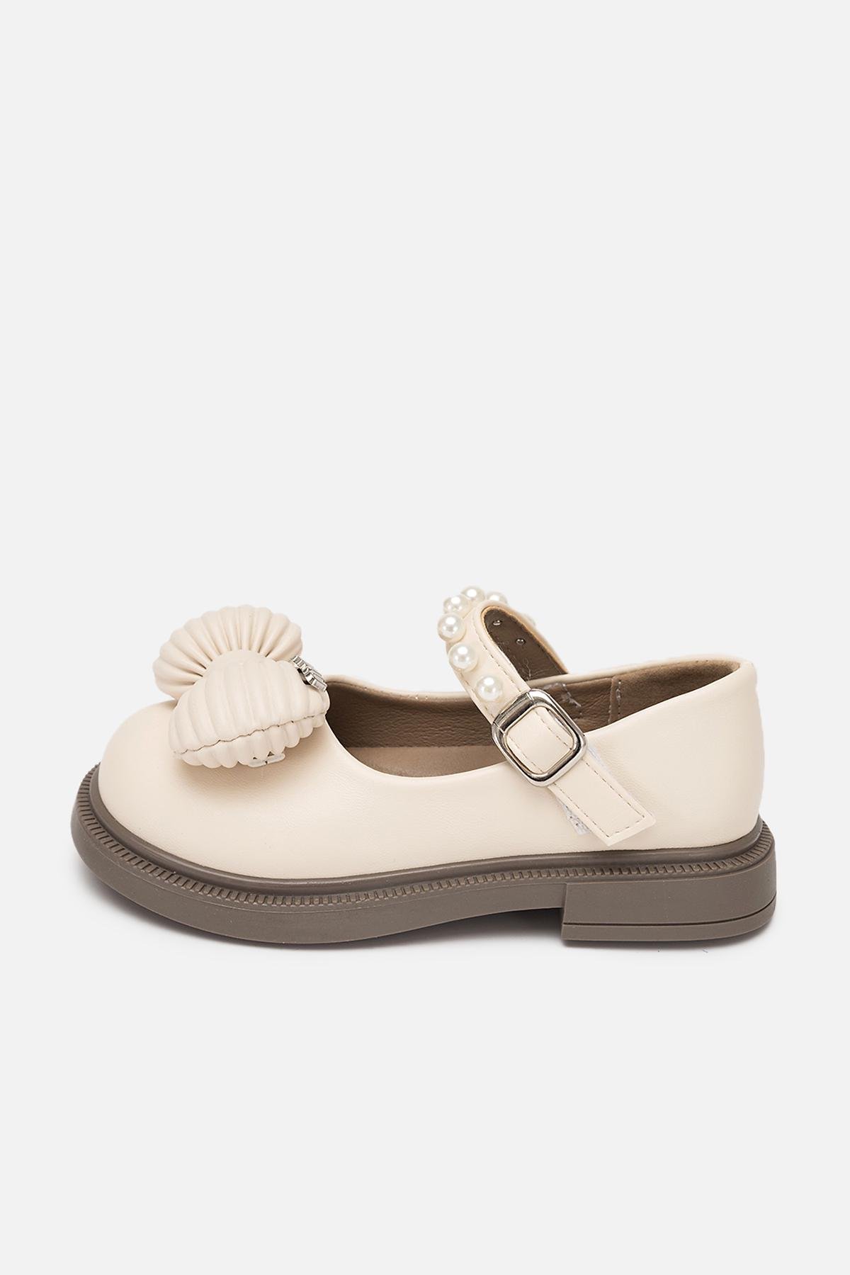Туфлі на плоскій підошві для дівчинки р. 26 Молочний (SKT000995499)