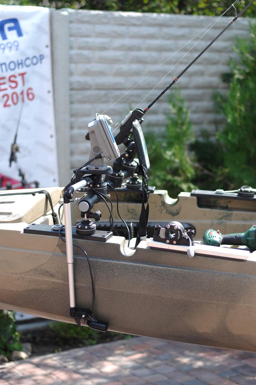 Комплект монтажа эхолота Borika FASTen Ft450 для монитора до 7" для крепления вдоль борта Черный (01.04.007.01.04) - фото 4 Комплект монтажа эхолота Borika FASTen Ft450 для монитора до 7" для крепления вдоль борта Черный (01.04.007.01.04) - фото 4