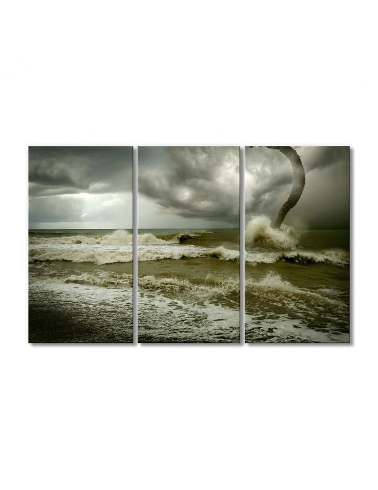 Картина модульная Стихийное бедствие на море 3 модуля 70x105 см