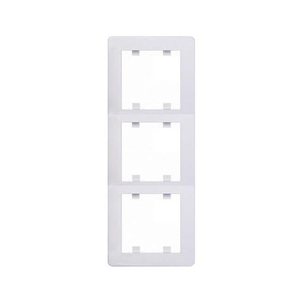 Рамка тройная 3х вертикальная Hager Lumina-Soul WL5130 Белый (10610)