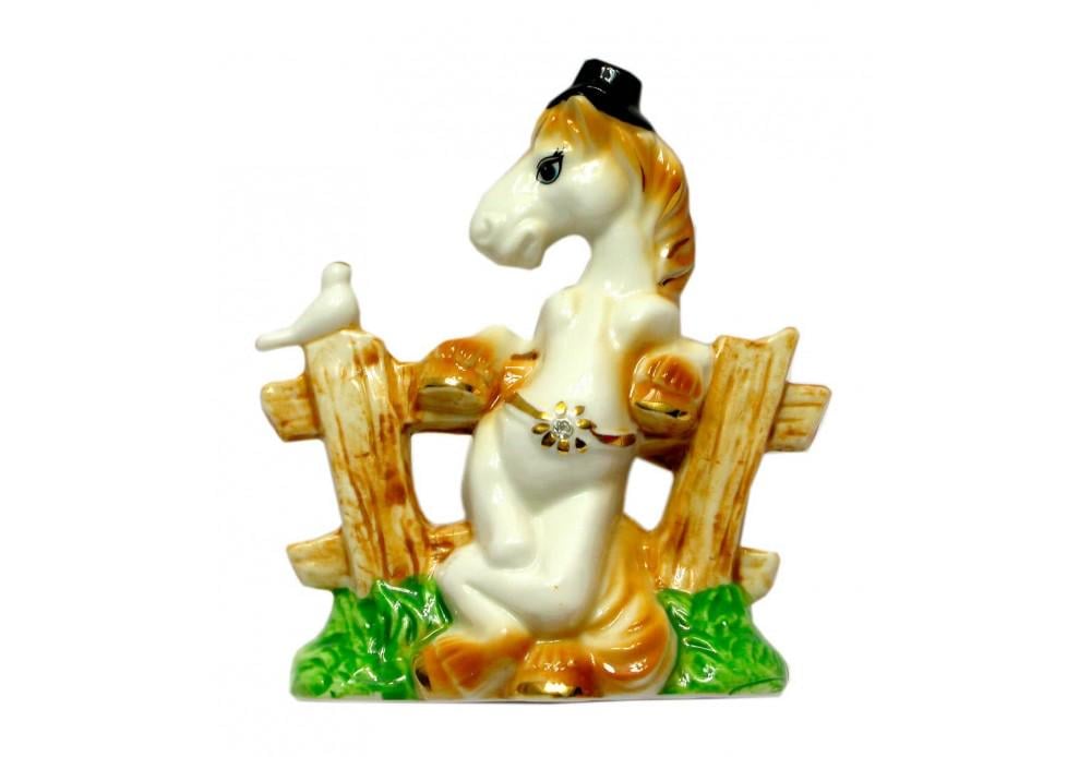 Статуэтка Лошадь фарфоровая 11,5х10,5х4 см (26870)