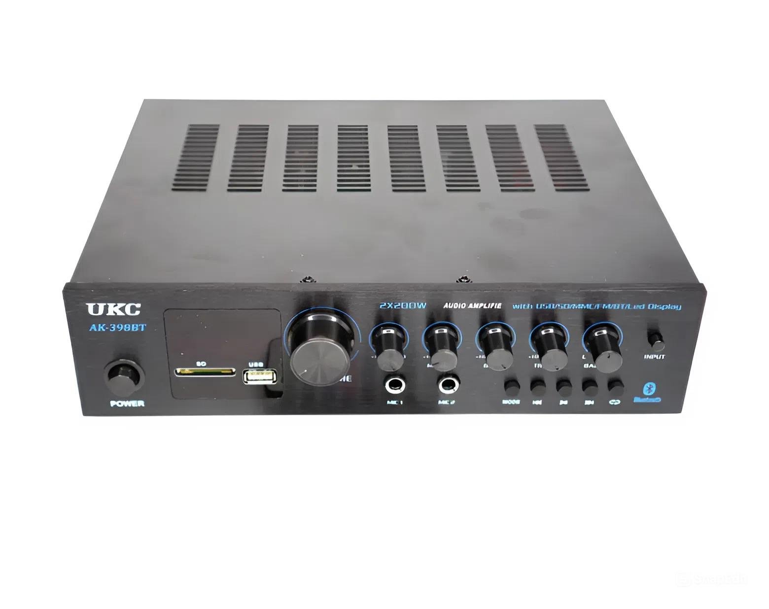Усилитель звука с караоке UKC AK-398BT Bluetooth/USB/FM/SD/MP3 2x200 Вт с микрофонами и пультом Black (10373)