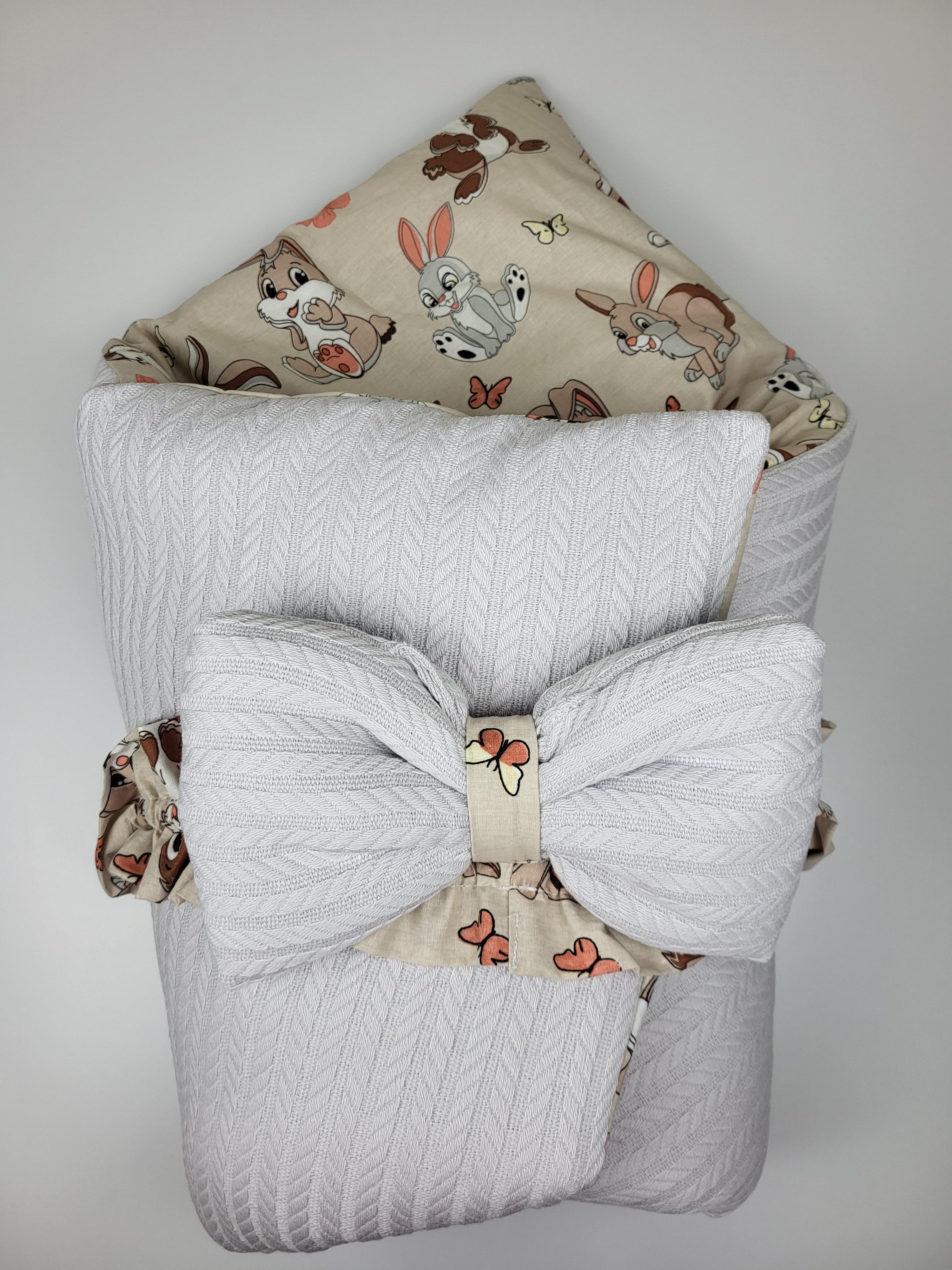 Конверт на выписку двухсторонний с зайчатами 100х80 см (1600)