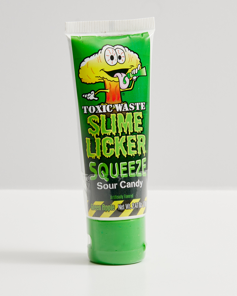 Конфета желейная Toxic Waste Slime Licker Squeeze Sour Candy Green Apple 70 г (dfcdsv)