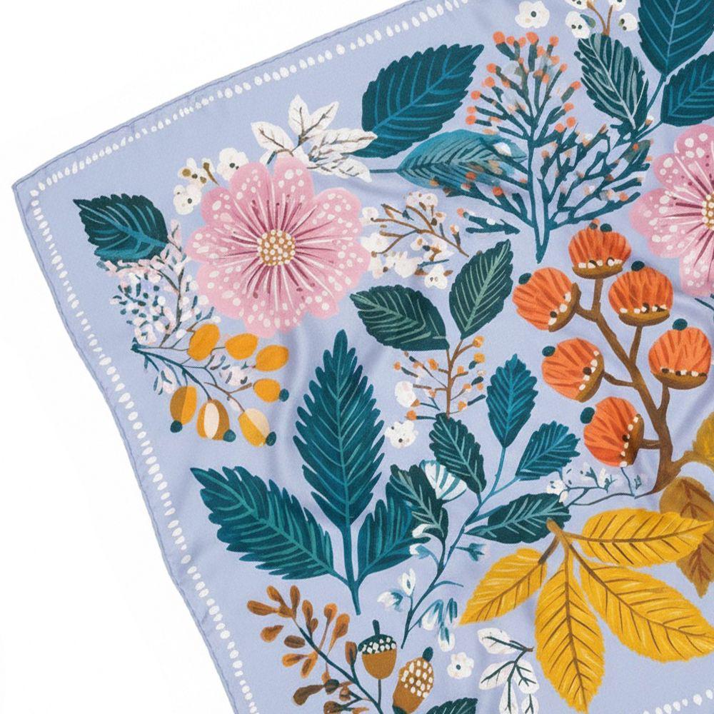 Платок шелковый Листья цветы и желуди 68х68 см (HUST_25M052)