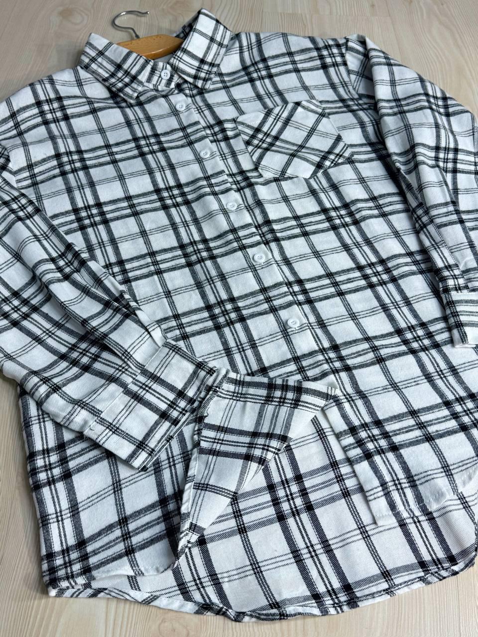 Сорочка жіноча Baoyu 225-1 в клітинку оверсайз фланель OS Білий (4761) - фото 7