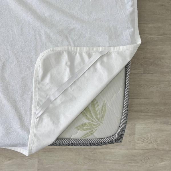 Наматрасник водонепроницаемый с резинкой на углах 160х190 см (17035) - фото 2