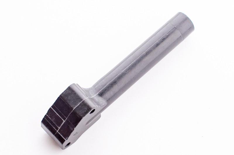 Патрубок впускний 794305 для культиваторів Briggs&Stratton 625-675 (4448)