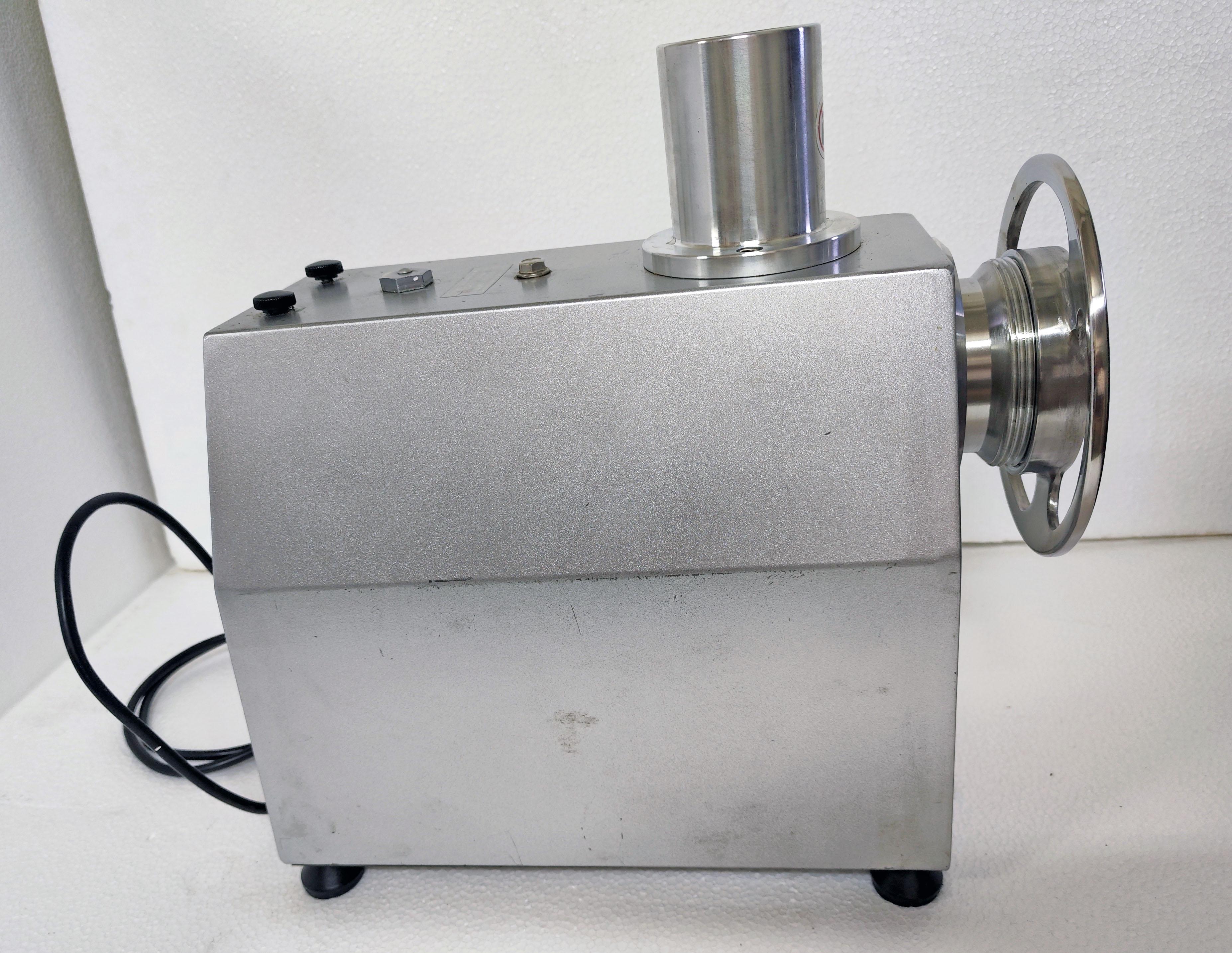 М'ясорубка GASTROMIX MG-22R C (132415) - фото 4 М'ясорубка GASTROMIX MG-22R C (132415) - фото 4