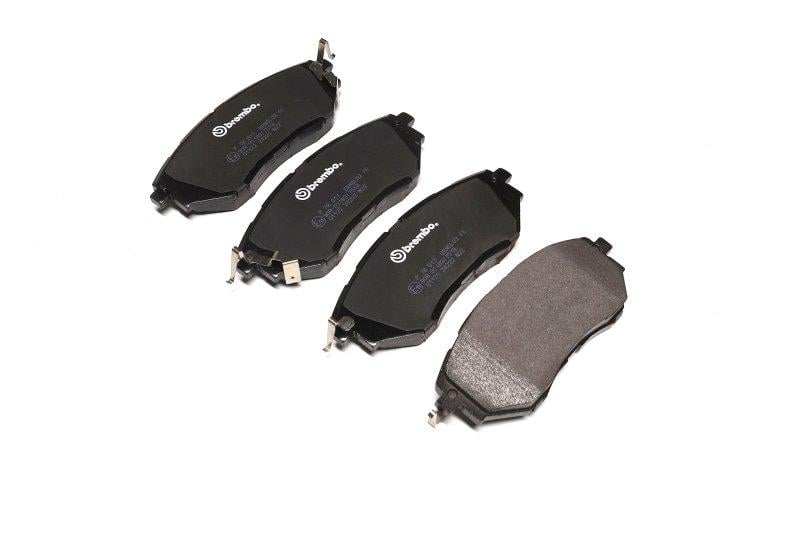 Тормозные колодки дисковые BREMBO для Subaru Legacy 4 передние (P78017)