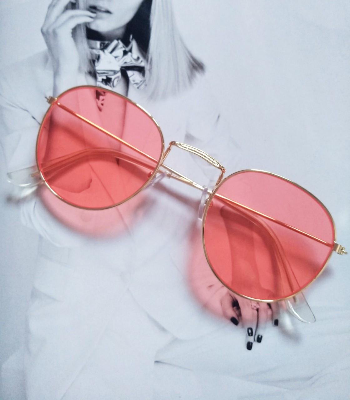 Солнцезащитные ретро очки Красный