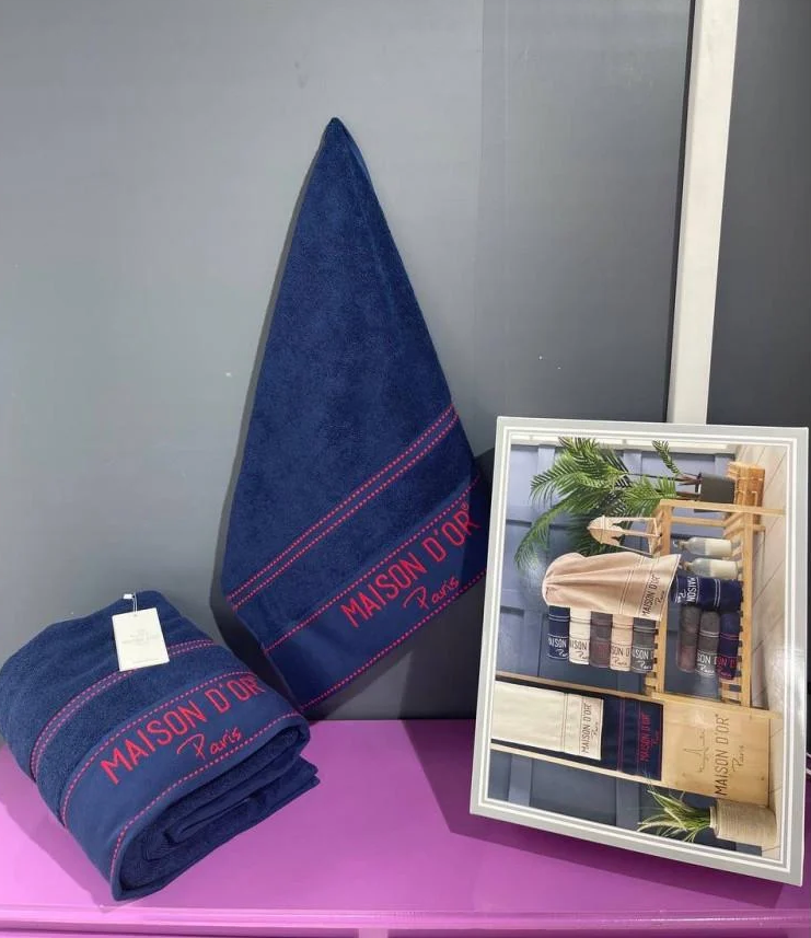 Набор полотенец Maison D'or 50х100/85х150 см Темно-синий/Красный