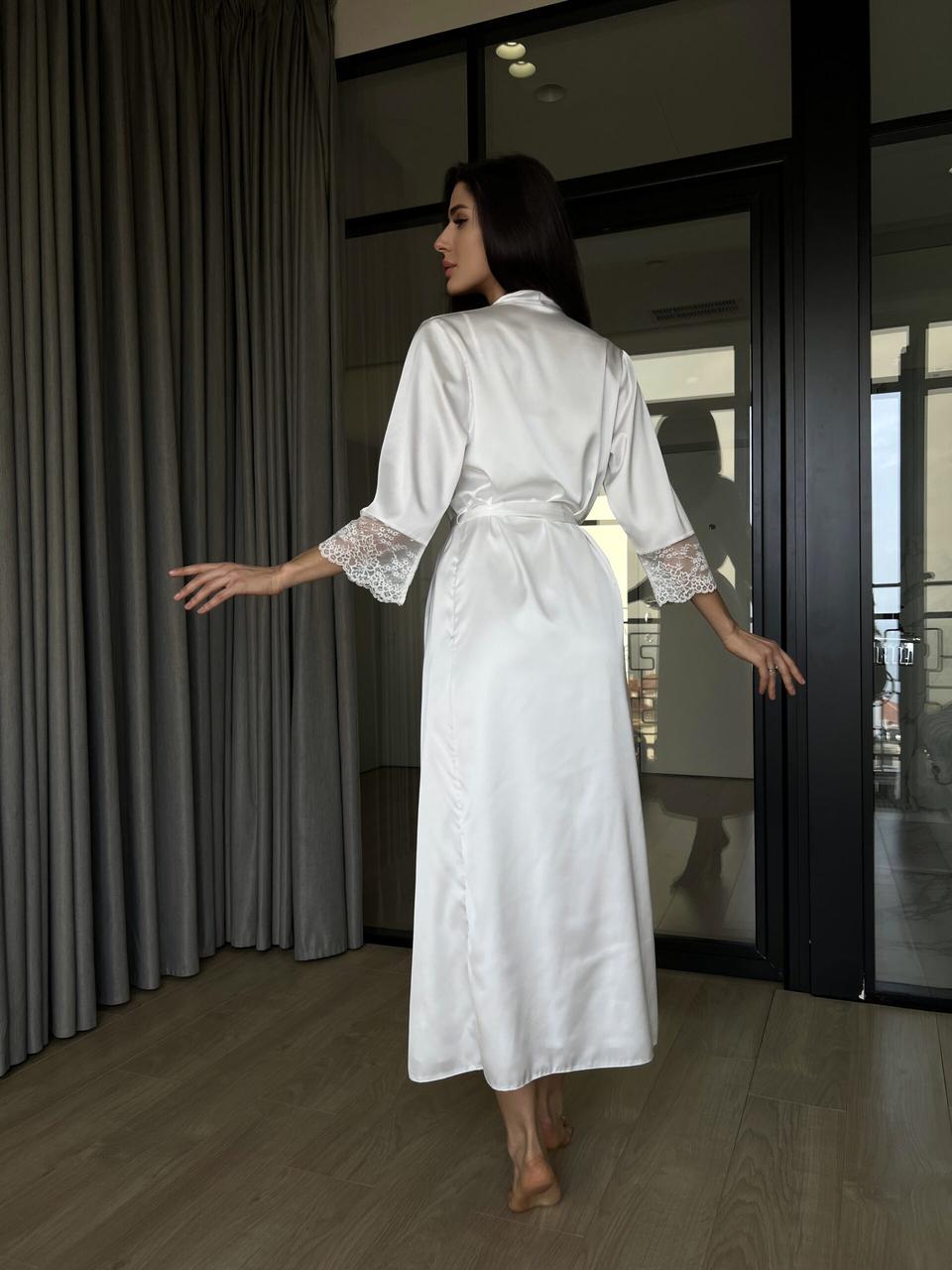 Халат женский Julia Ulich с кружевным рукавом шелк-сатиновый XL Шампань (4120_75) - фото 3 Халат женский Julia Ulich с кружевным рукавом шелк-сатиновый XL Шампань (4120_75) - фото 3