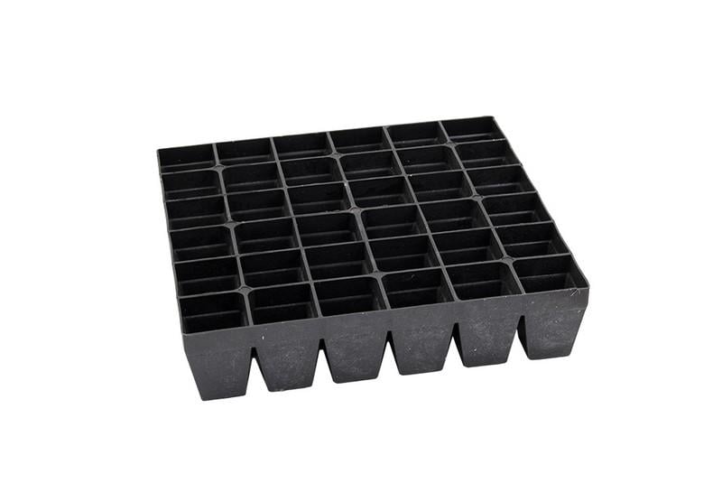 Поддон для рассады Господар 36 ячеек 200х200х42 мм (92-8059) Поддон для рассады Господар 36 ячеек 200х200х42 мм (92-8059)