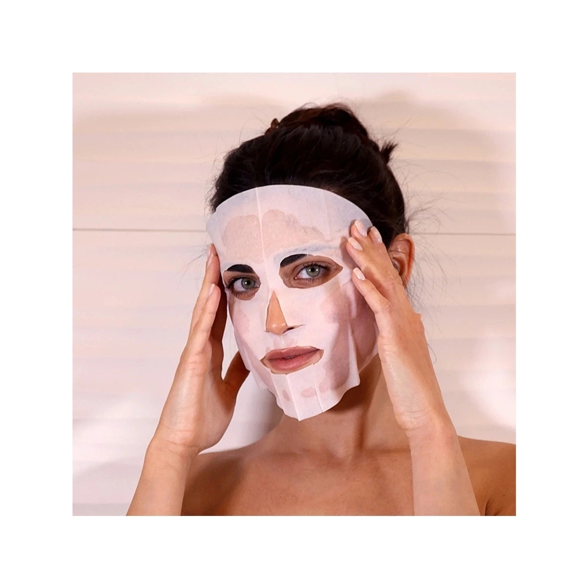 Маска для обличчя після перебування на сонці Charisma Hydra Essence Mask MySun 15 мл (2619411298) - фото 2 Маска для обличчя після перебування на сонці Charisma Hydra Essence Mask MySun 15 мл (2619411298) - фото 2