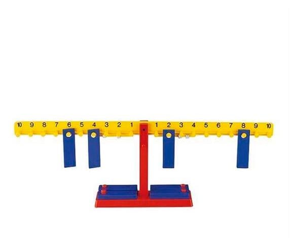 Набор для обучения Руди НУШ детские математические весы (Д682уд) Набор для обучения Руди НУШ детские математические весы (Д682уд)