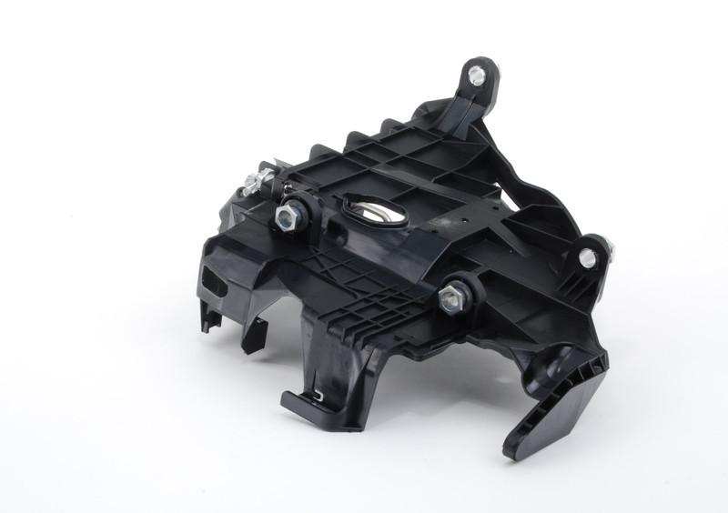 Кріплення передньої фари Volkswagen Touareg 03-08 ліве Кріплення передньої фари Volkswagen Touareg 03-08 ліве