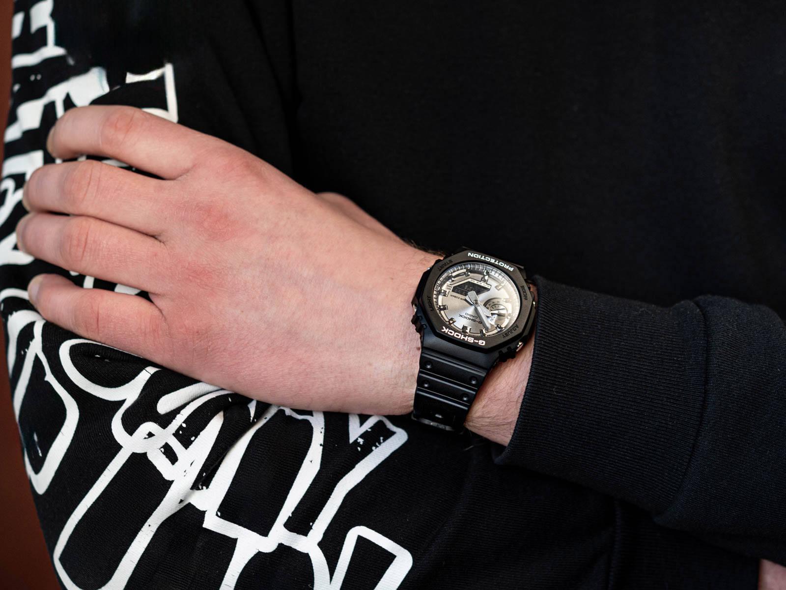 Часы Casio G-SHOCK GA-2100SB-1AER (6950) - фото 3 Часы Casio G-SHOCK GA-2100SB-1AER (6950) - фото 3