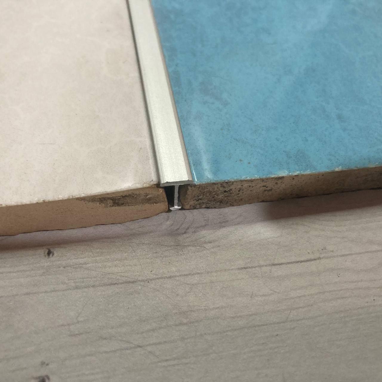 Т-профиль для плитки АТ 6 Алюминиевый анод 2,7 м Серебристый (3АТ6271) - фото 3 Т-профиль для плитки АТ 6 Алюминиевый анод 2,7 м Серебристый (3АТ6271) - фото 3