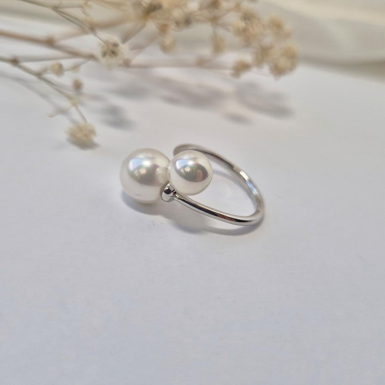 Каблучка поцілунок із перлиною срібло 925 проби родоване 3,60 г р. 18,5 (к2ж/807) - фото 2 Каблучка поцілунок із перлиною срібло 925 проби родоване 3,60 г р. 18,5 (к2ж/807) - фото 2