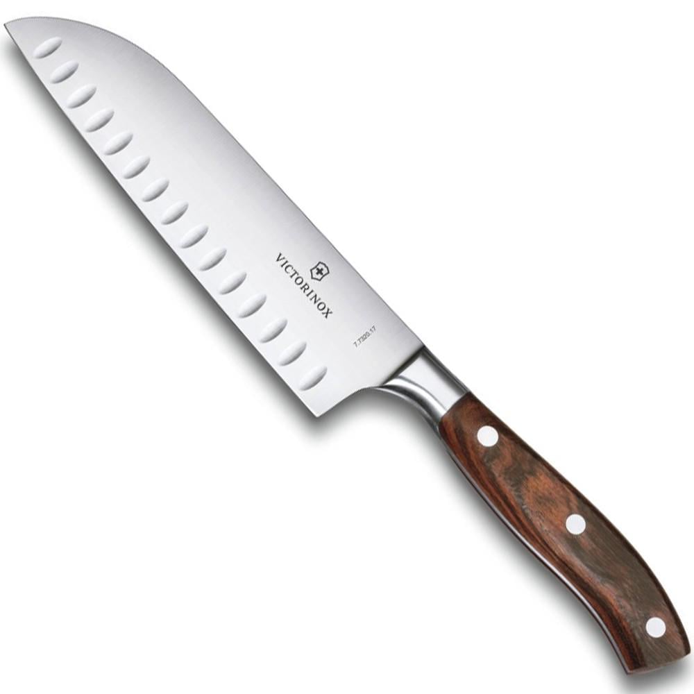Нож-сантоку Victorinox Grand Maitre Wood Santoku 17 см (7.7320.17G) Нож-сантоку Victorinox Grand Maitre Wood Santoku 17 см (7.7320.17G)