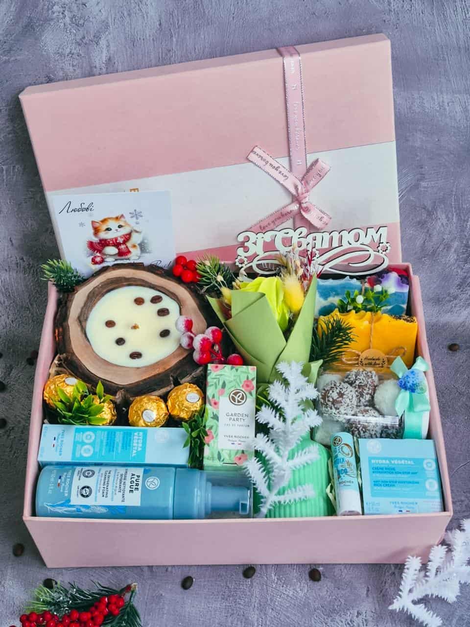 Подарунковий набір для жінки преміум новорічний (2826402378)