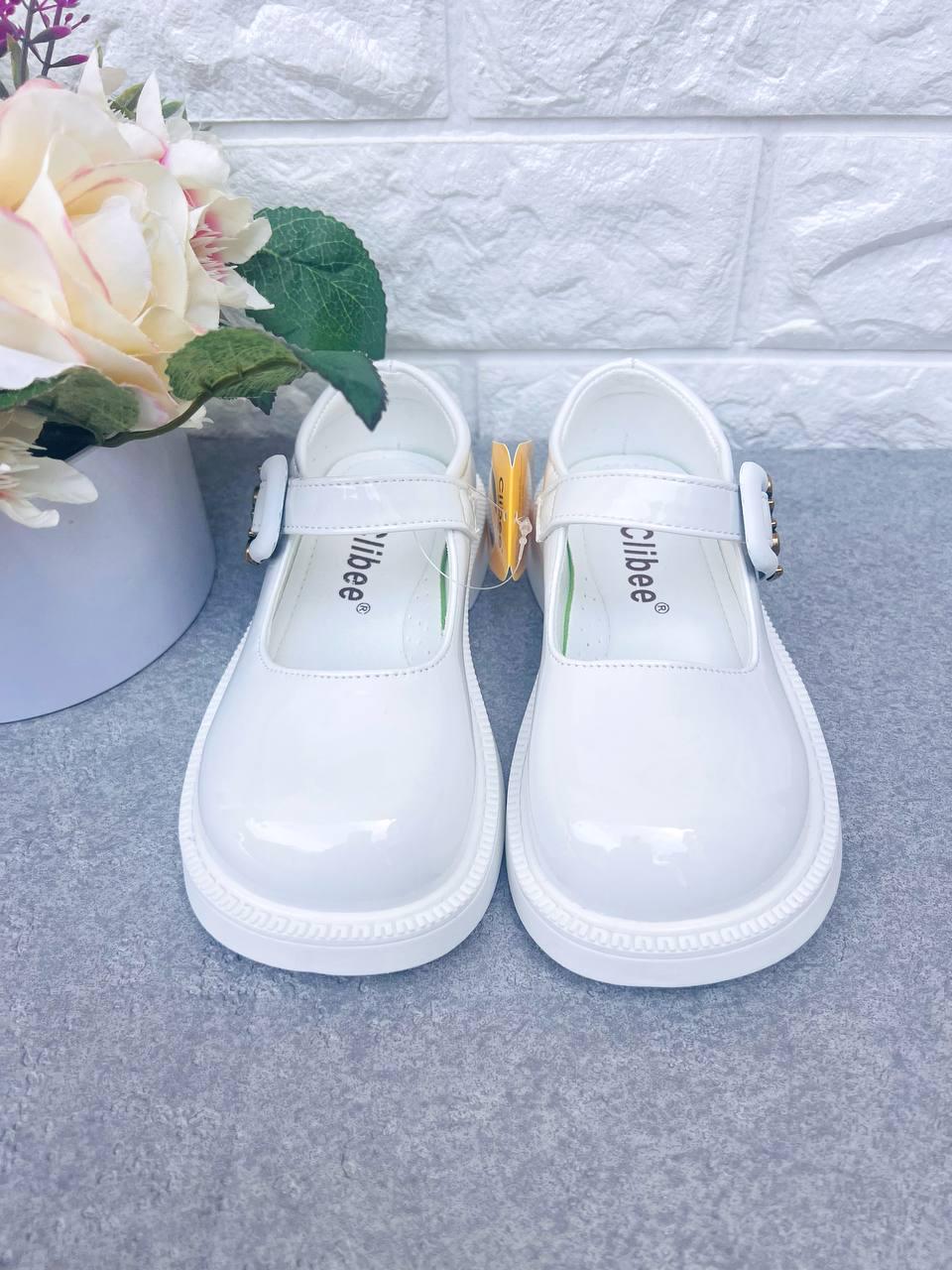 Туфлі класичні для дівчинки Clibee 1808 р. 29 17,8 см Білий (1808-2) - фото 2 Туфлі класичні для дівчинки Clibee 1808 р. 29 17,8 см Білий (1808-2) - фото 2