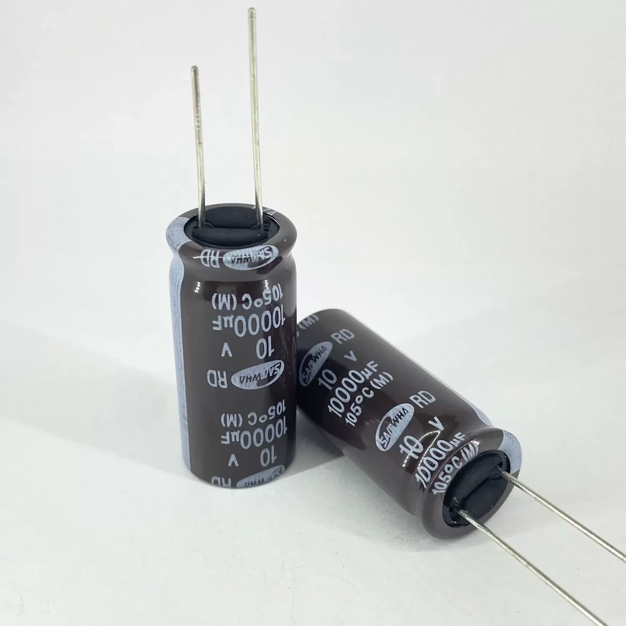 Конденсаторы электролитические SAMWHA 10000 мкф 10V 16x35 мм 105 °C (1965565211)