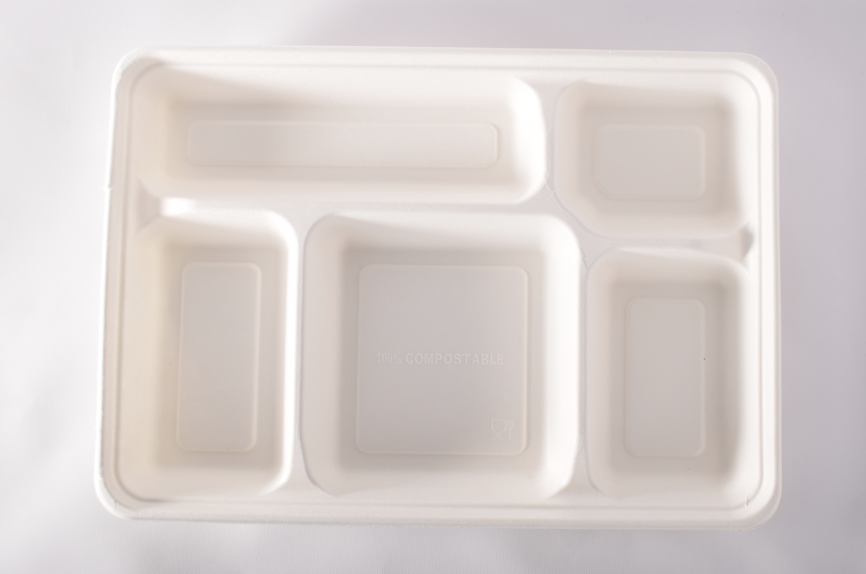 Менажница из тростника с 5 отделениями одноразовая для раздельного питания 32х22,5 см 50 шт.