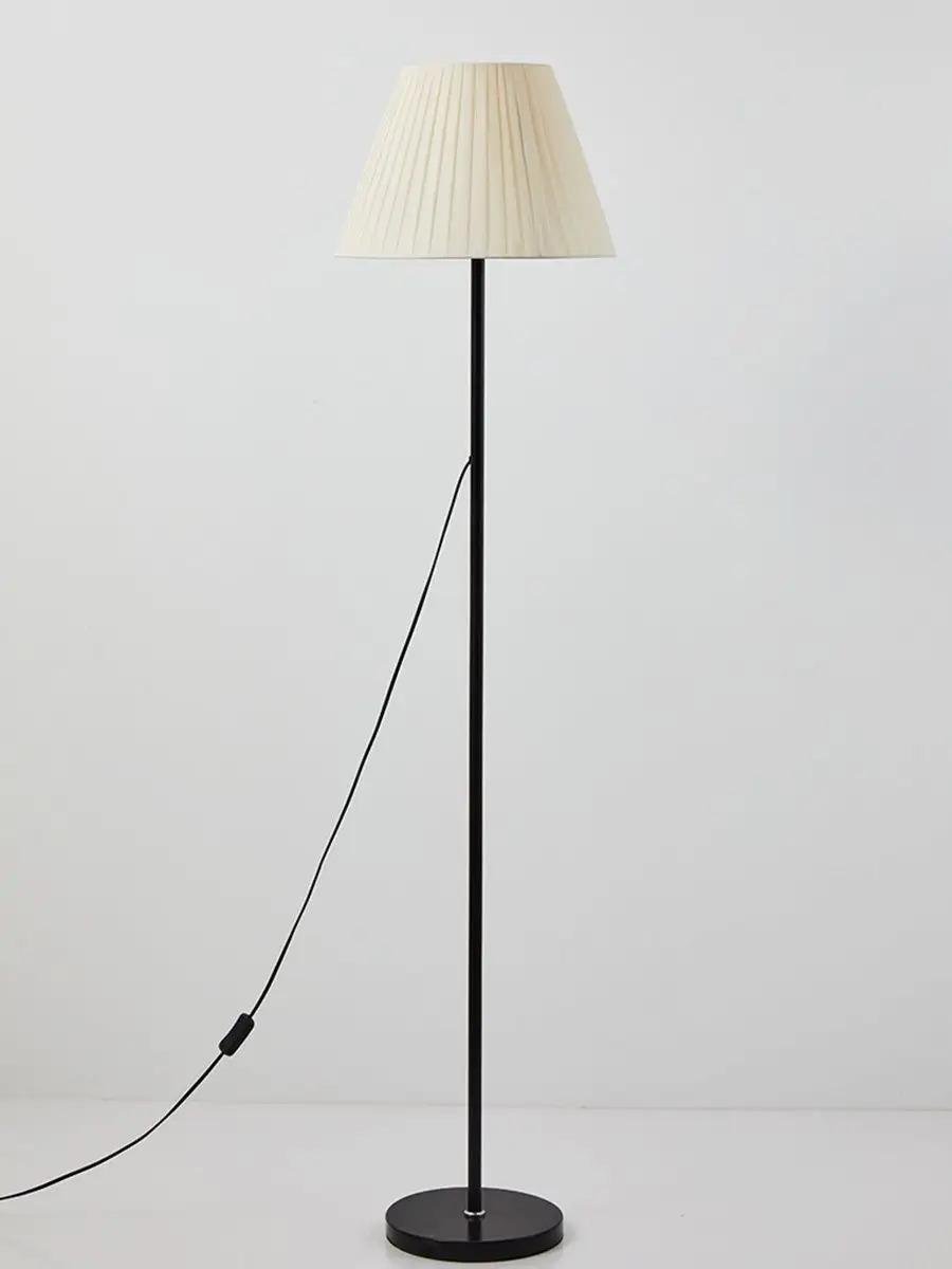 Торшер классический Valeso 8088 BK+WT