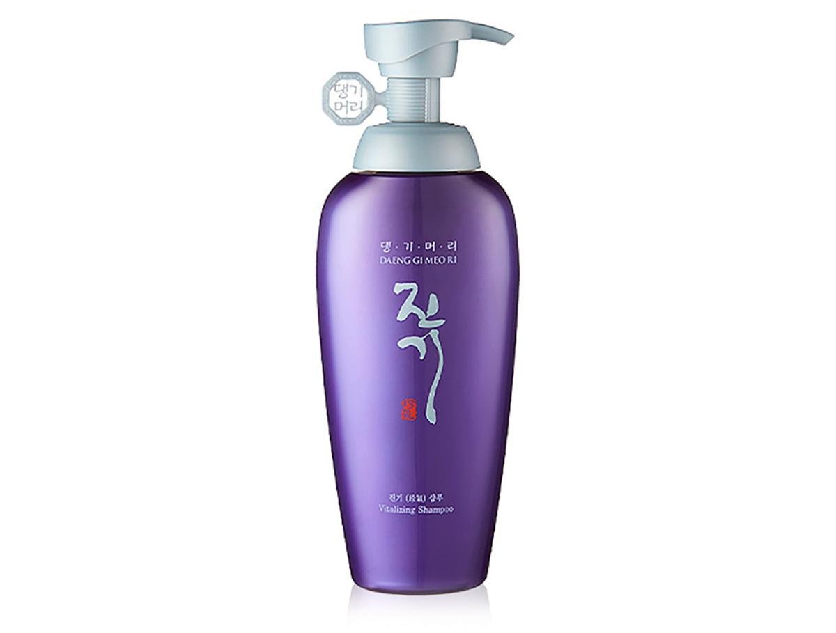 Шампунь регенеруючий Daeng Gi Meo Ri Vitalizing Shampoo 500 мл - фото 1