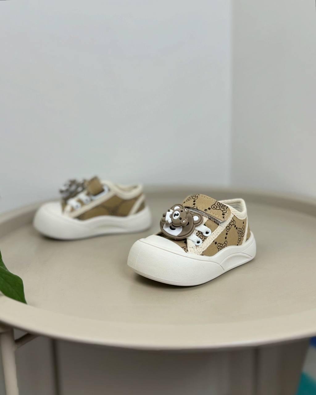 Кросівки дитячі р. 21 Бежевий (1402) Кросівки дитячі р. 21 Бежевий (1402)