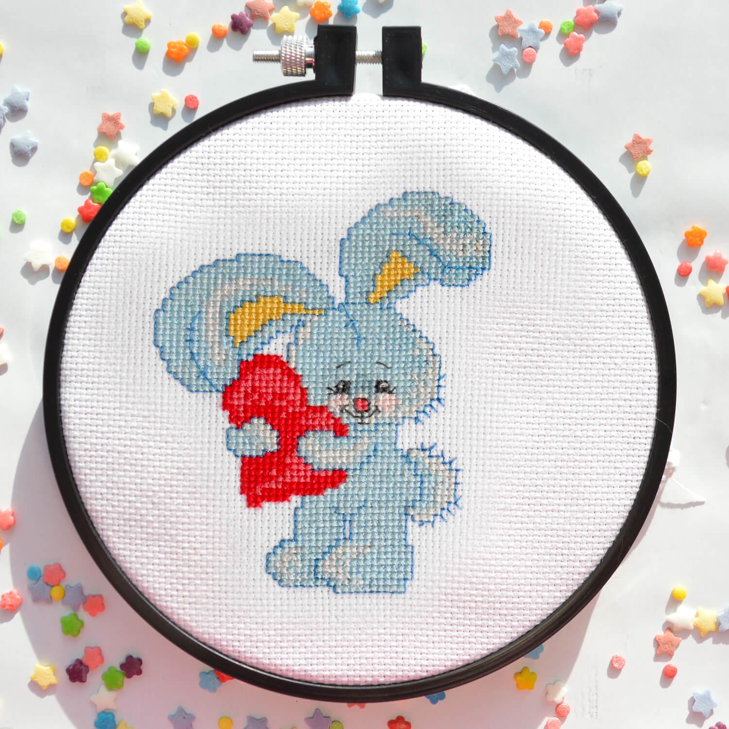 Набор для вышивки крестом С любовью (454)