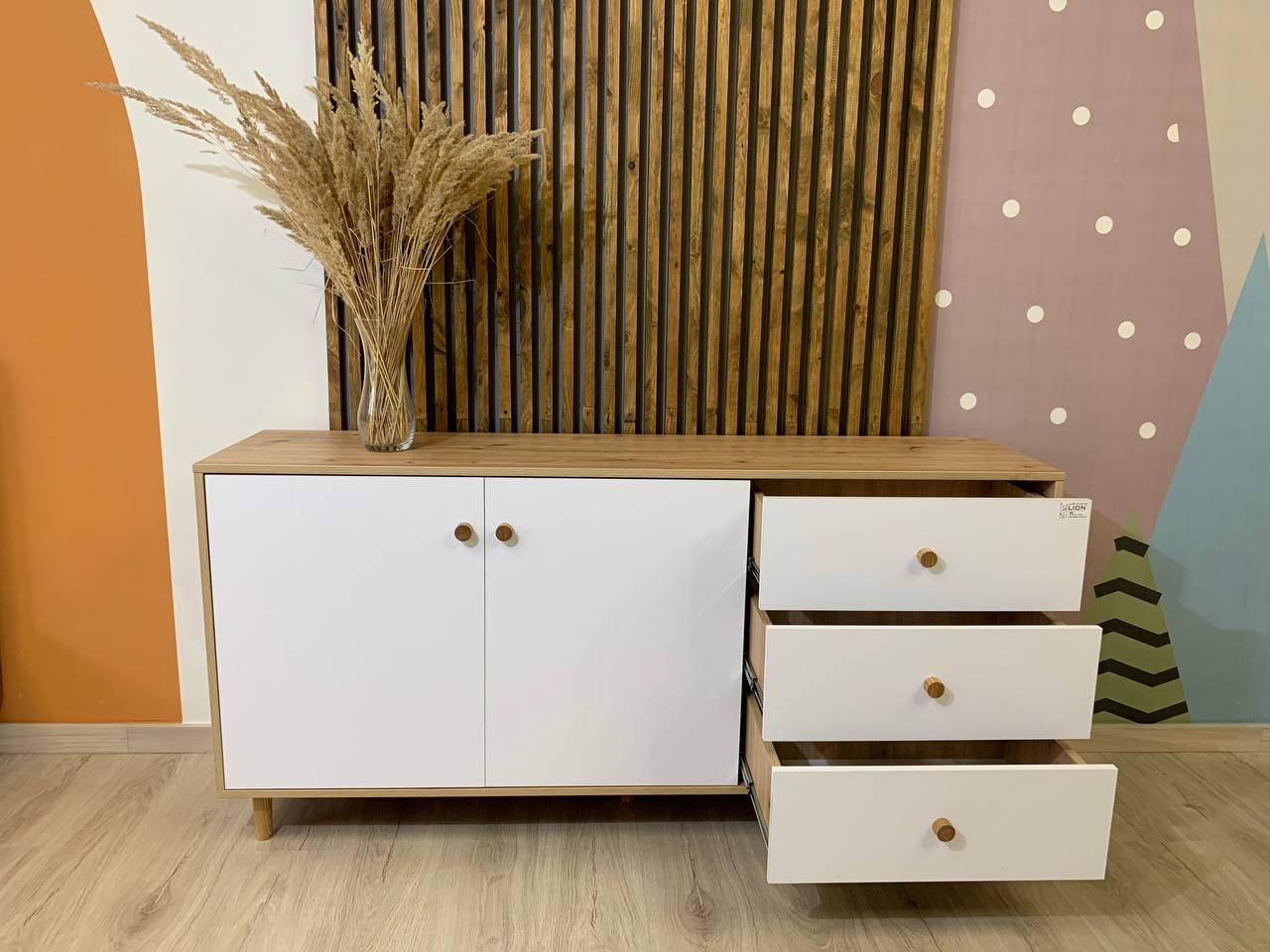 Комод Lion Хьюге-5 Кашемир (000-000-1860) - фото 10 Комод Lion Хьюге-5 Кашемир (000-000-1860) - фото 10