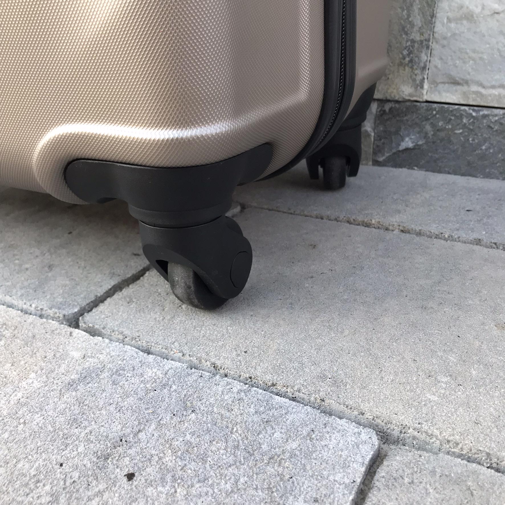 Валіза дорожня Wings 147 з полікарбонату М 65х43х26 см Шампань (10880619) - фото 7 Валіза дорожня Wings 147 з полікарбонату М 65х43х26 см Шампань (10880619) - фото 7