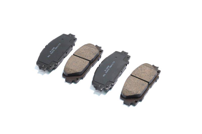 Тормозные колодки дисковые Rider для Toyota Prius 1.8 hybrid 09-передние (RD.3323.DB4173)
