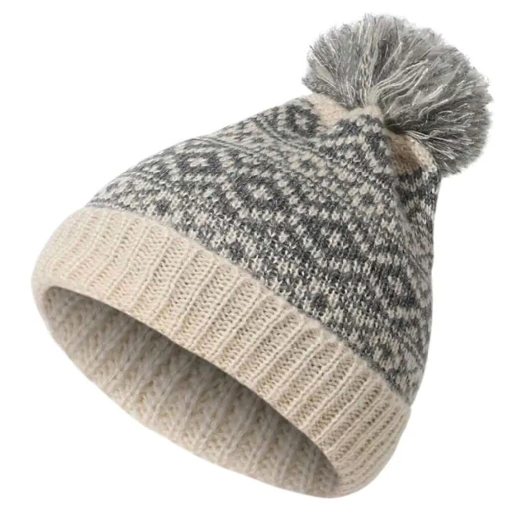 Шапка вязаная унисекс Норвежский узор с бубоном и подворотом жаккардовый принт one size Бежевый