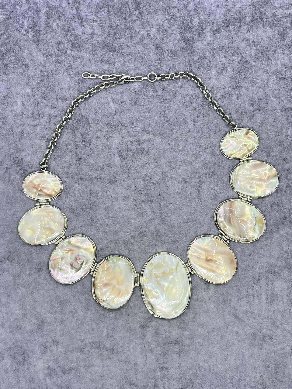 Бусы перламутр 47 см Разноцветный (10127)