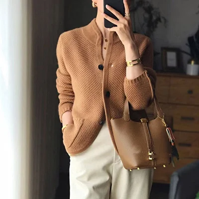 Кардиган женский C00359-1 прямого фасона из кашемировой пряжи S-М Коричневый - фото 5