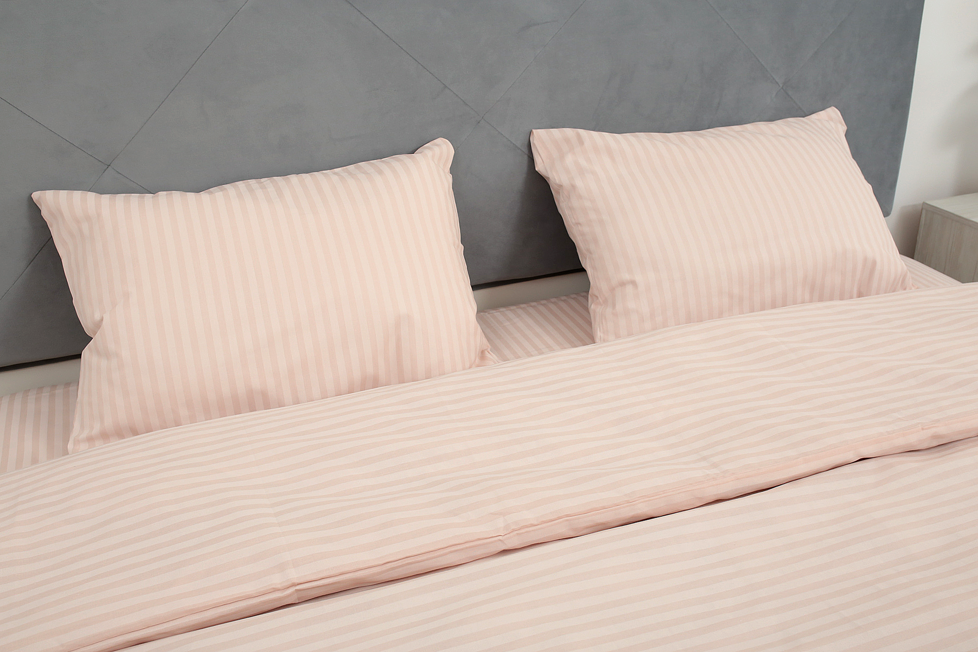 Комплект постельного белья Amore Glux-10024 бязь Пудровый (KPB-A1,5-GLux-10024pudra(70x70)_) - фото 3 Комплект постельного белья Amore Glux-10024 бязь Пудровый (KPB-A1,5-GLux-10024pudra(70x70)_) - фото 3