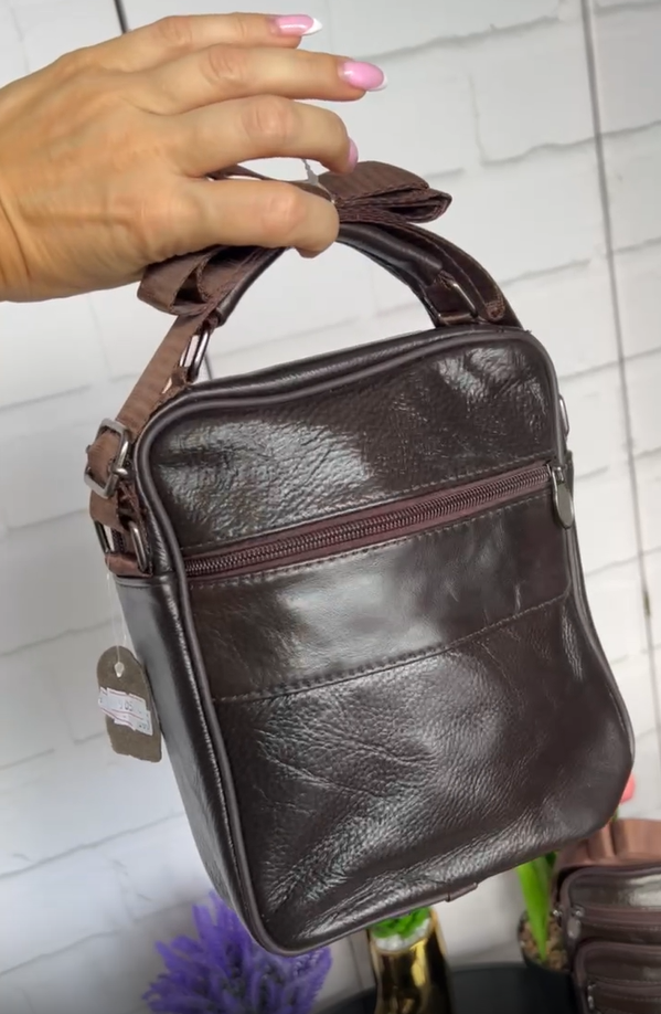 Сумка месенджер мужская кожаная через плечо из натуральной кожи 23х19х9 см Коричневый (2732414513) - фото 5 Сумка месенджер мужская кожаная через плечо из натуральной кожи 23х19х9 см Коричневый (2732414513) - фото 5