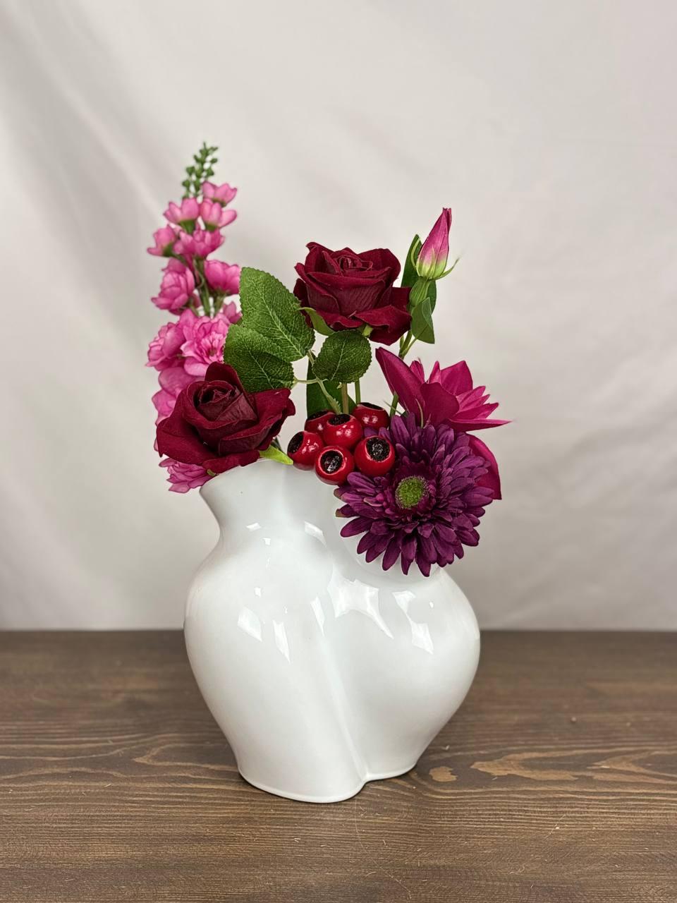 Ваза керамічна для квітів Rezon Фрея 22 см Білий (2687618040) Ваза керамічна для квітів Rezon Фрея 22 см Білий (2687618040)