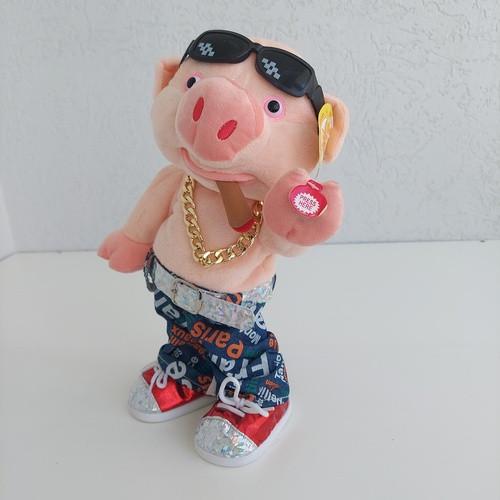 Інтерактивна іграшка Свинка-репер танцює під музику в окулярах (4980) - фото 4 Інтерактивна іграшка Свинка-репер танцює під музику в окулярах (4980) - фото 4