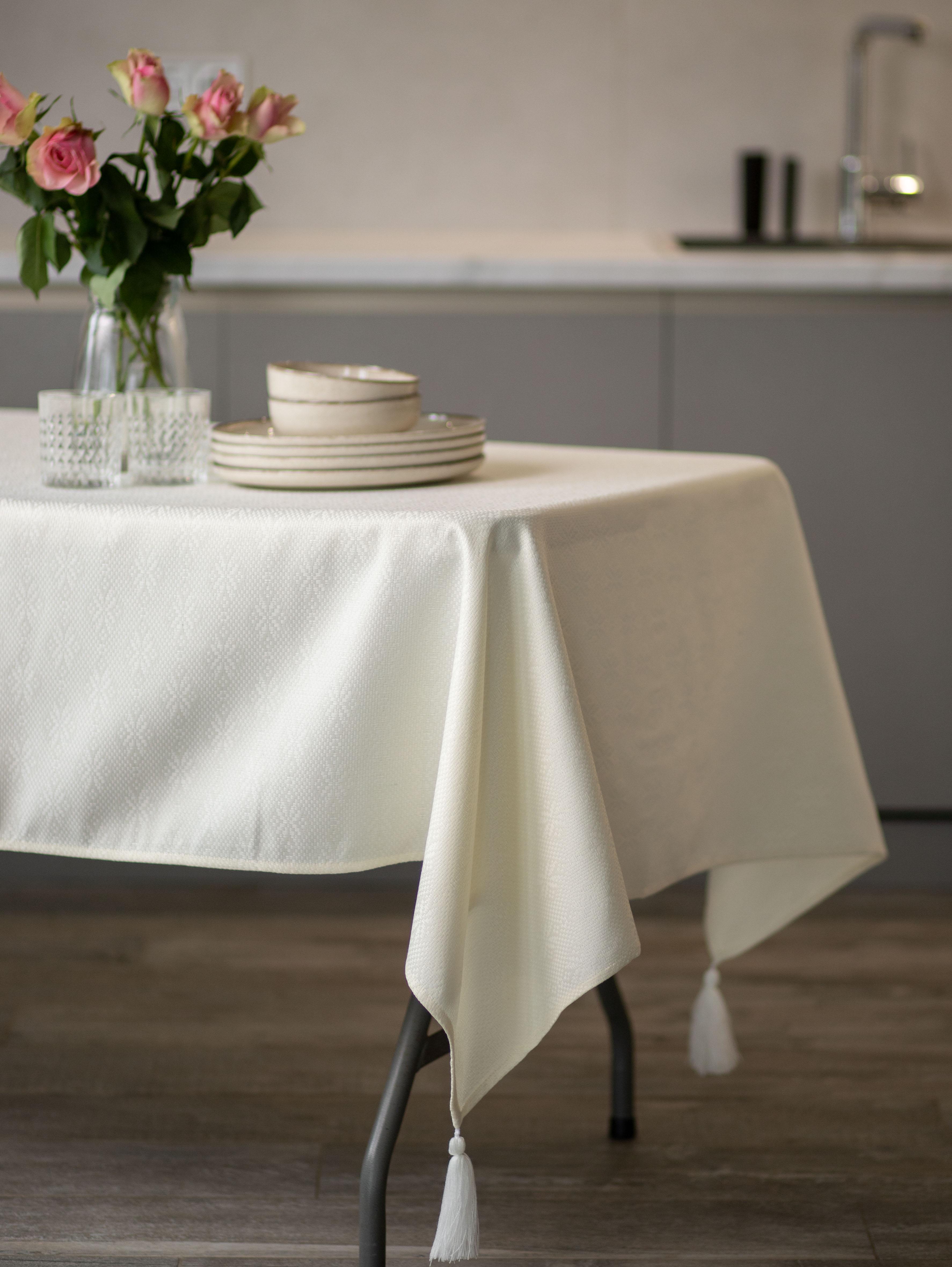 Скатерть Едельвіка Айвенго 1,80x1,40 м Молочный (368-23/00milk) - фото 3 Скатерть Едельвіка Айвенго 1,80x1,40 м Молочный (368-23/00milk) - фото 3