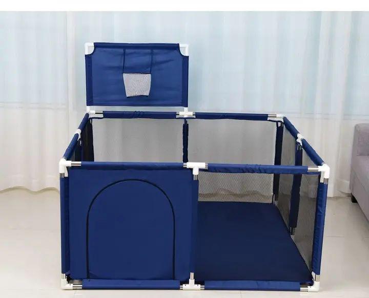 Манеж-забор игровой детский с баскетбольной корзиной и карманом для игрушек 125х125х63 см Темно-синий