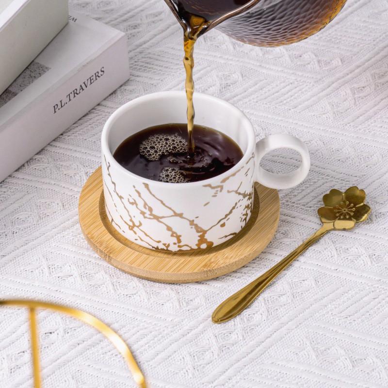 Набор чашек Lesko Мраморная роскошь с бамбуковым блюдцем/подставкой/ложкой 4 шт. White (24366798) - фото 2