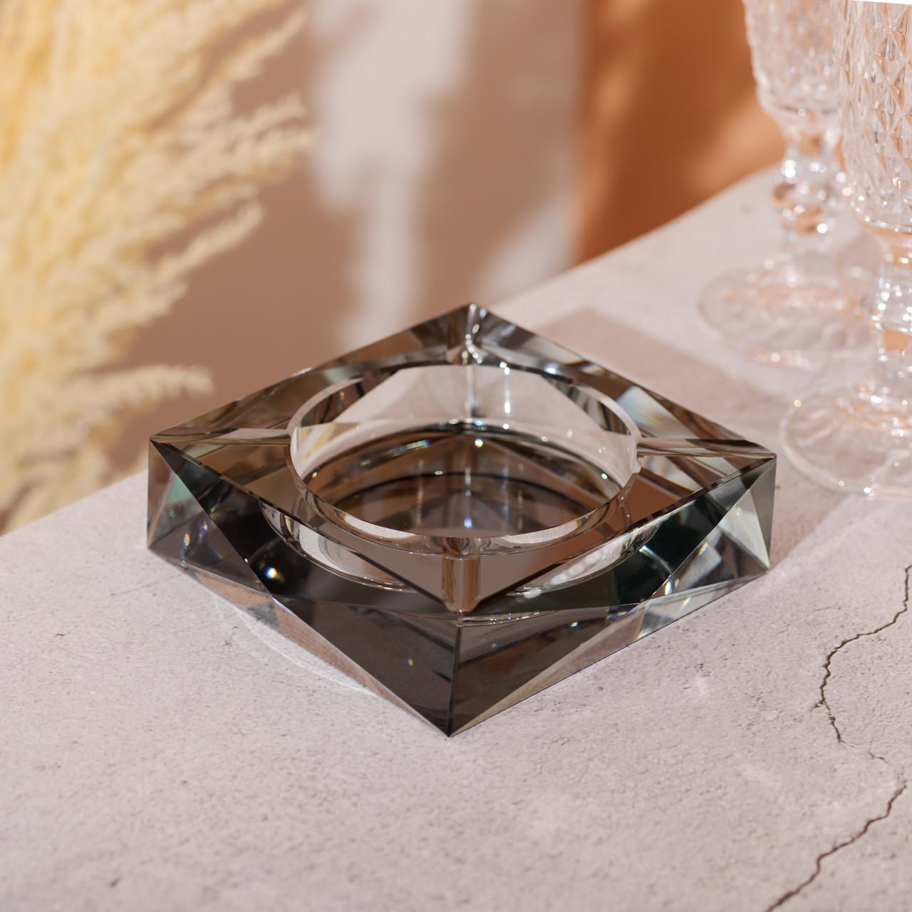 Попільничка скляна квадратна для сигарет HP-4-131 13х13х4 см Сірий (A-034136) - фото 4 Попільничка скляна квадратна для сигарет HP-4-131 13х13х4 см Сірий (A-034136) - фото 4