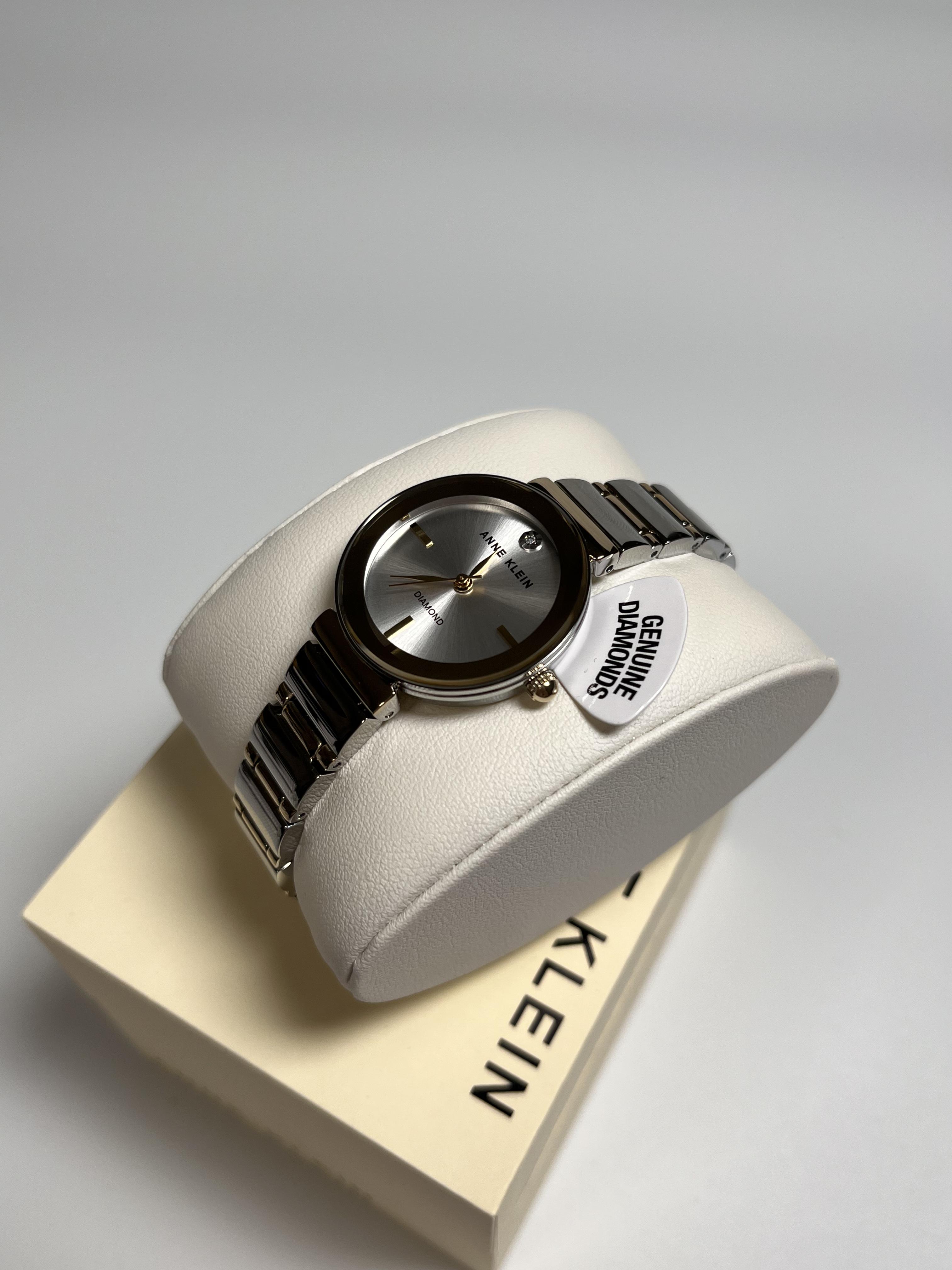 Часы круглые женские Anne Klein AK/2435SVTT (13941489) - фото 3 Часы круглые женские Anne Klein AK/2435SVTT (13941489) - фото 3